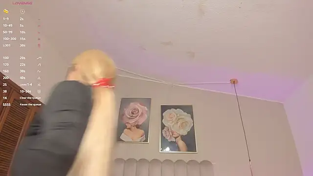 Snapshot of Dani_rosse_ chatting on June 2026 01:45:01 PM Dani rosse online show from June 2026 01:45:01 PM