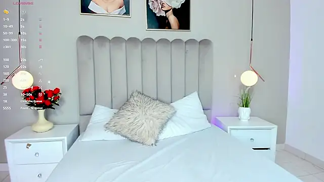 Dani rosse  online show from March 2026 12:43:01 PM