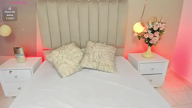 Dani rosse  online show from November 2025 12:52:02 PM