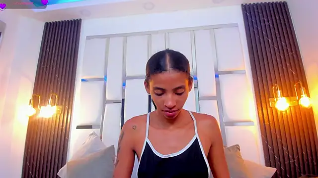 sarah ashbourne online show from October 2025 01:56:02 PM