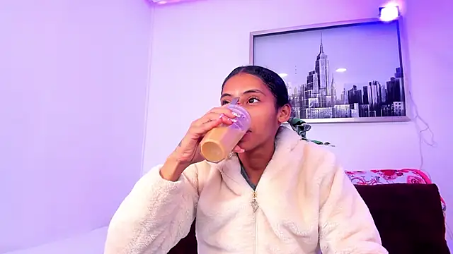 sarah ashbourne online show from October 2025 11:55:02 AM