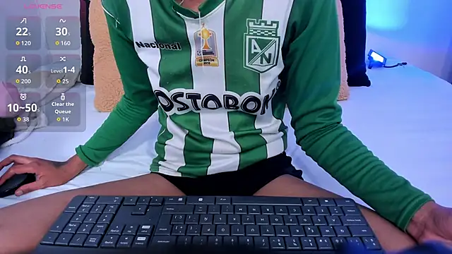 sarah ashbourne online show from November 2025 01:49:02 AM