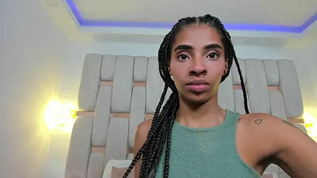 sarah ashbourne online show from October 2025 12:42:02 AM