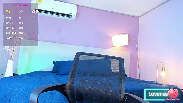 AlannaJonnes online show from April 2026 12:41:02 PM