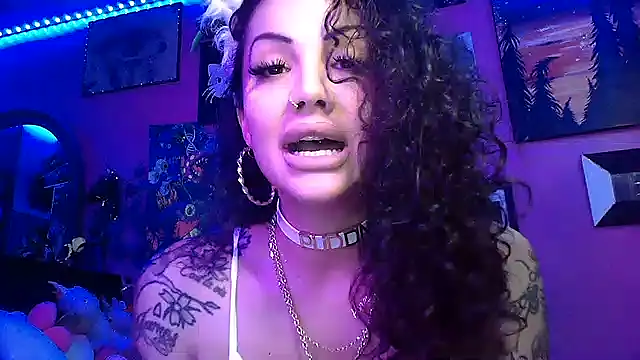 Av3ryyBe3 online show from October 2025 05:18:02 AM