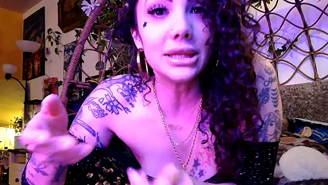 Av3ryyBe3 online show from February 2026 12:43:01 AM