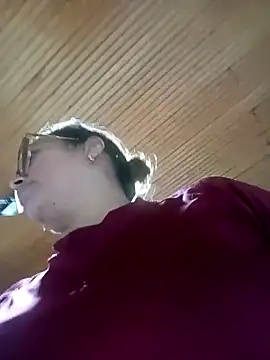 Lady 16 online show from November 2025 10:46:01 PM