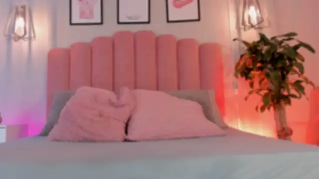 Snapshot of raven_black_ chatting on October 2025 01:25:01 PM raven black online show from October 2025 01:25:01 PM