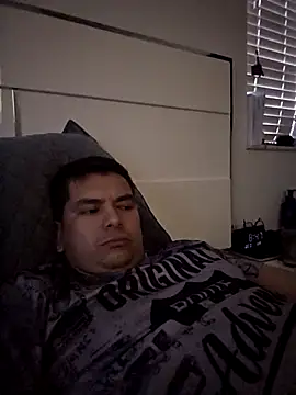 Snapshot of lucho8690 chatting on January 2026 01:48:01 PM lucho8690 online show from January 2026 01:48:01 PM