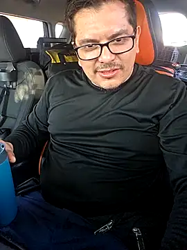 Snapshot of lucho8690 chatting on October 2025 09:14:02 PM lucho8690 online show from October 2025 09:14:02 PM