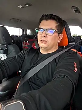 Snapshot of lucho8690 chatting on September 2025 10:31:02 PM lucho8690 online show from September 2025 10:31:02 PM