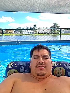 Snapshot of lucho8690 chatting on October 2025 07:49:01 PM lucho8690 online show from October 2025 07:49:01 PM