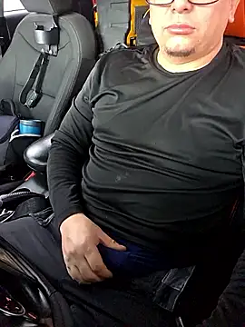 Snapshot of lucho8690 chatting on October 2025 09:14:01 PM lucho8690 online show from October 2025 09:14:01 PM