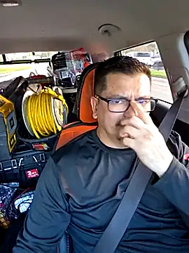 Snapshot of lucho8690 chatting on March 2026 10:28:02 PM lucho8690 online show from March 2026 10:28:02 PM