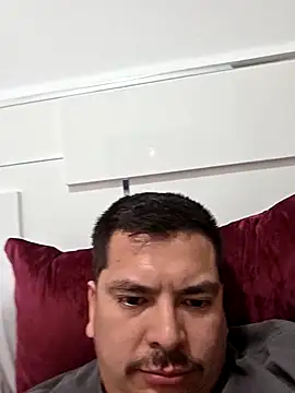 lucho8690 online show from April 2026 12:17:01 PM
