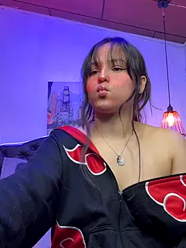 Eymmy 24 online show from October 2025 02:01:01 AM