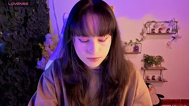 Eymmy 24 online show from April 2026 01:33:01 AM