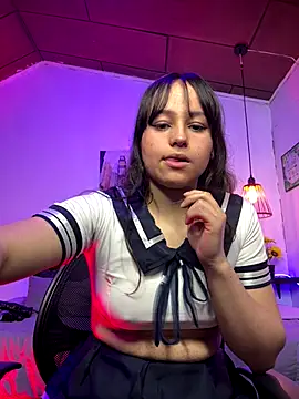 Eymmy 24 online show from October 2025 09:58:02 AM