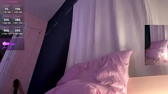 MaryjaneSpider online show from April 2026 07:20:02 PM