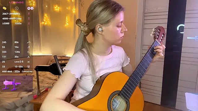 MaryjaneSpider online show from December 2025 02:31:01 PM