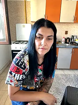 MiaKiittyy online show from September 2025 01:50:01 PM