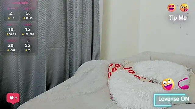 MiaKiittyy online show from February 2026 10:54:01 PM