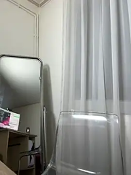 MiaKiittyy online show from April 2026 09:40:02 PM