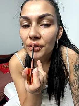 MiaKiittyy online show from October 2025 04:20:02 PM