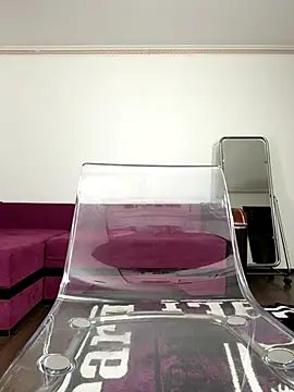 Snapshot of MiaKiittyy chatting on November 2025 01:20:01 AM MiaKiittyy online show from November 2025 01:20:01 AM