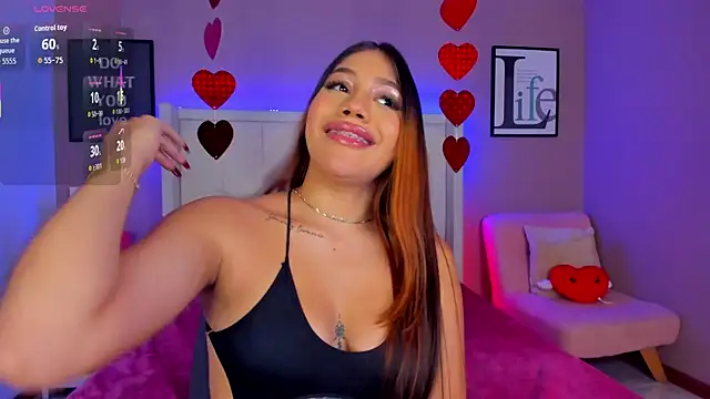 sarahyessica online show from February 2026 03:03:02 AM