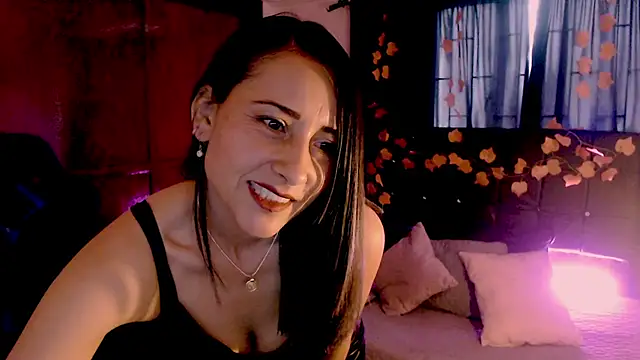 Sofia-mel online show from October 2025 08:35:01 PM