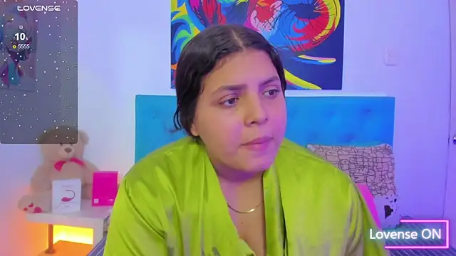 neferet opal online show from September 2025 01:19:01 AM