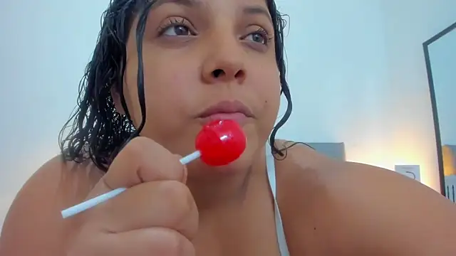 neferet opal online show from October 2025 01:49:01 AM