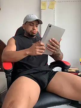 DeimonOficial online show from September 2025 03:14:01 PM