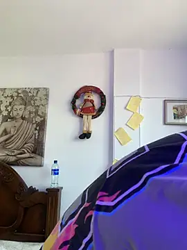 DeimonOficial online show from December 2025 02:52:01 PM