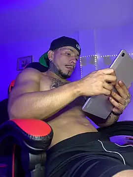 DeimonOficial online show from October 2025 02:48:02 AM