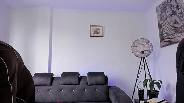 DeimonOficial online show from February 2026 01:57:02 PM