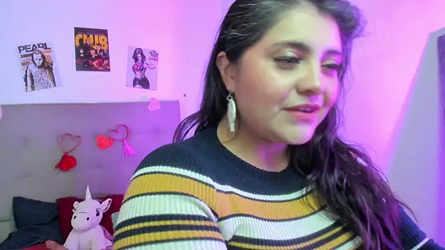 TifanyAmazinng online show from February 2026 02:58:02 PM