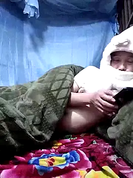 PhamPm70 online show from December 2025 10:52:01 AM