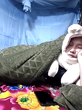 PhamPm70 online show from December 2025 01:04:02 PM