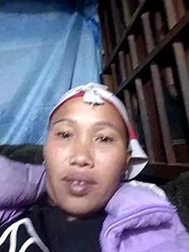 PhamPm70 online show from November 2025 12:05:01 PM