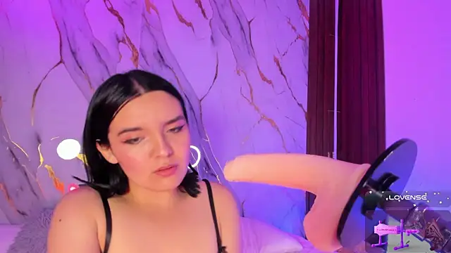 alicecute77 online show from December 2025 02:30:02 PM