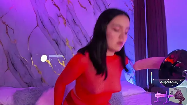 alicecute77 online show from November 2025 10:08:02 PM