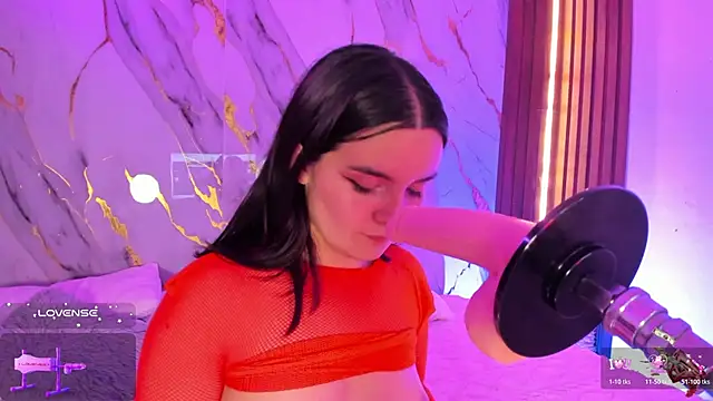 alicecute77 online show from October 2025 02:34:02 AM