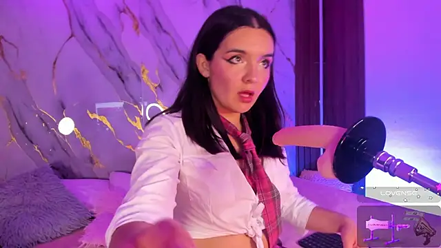 alicecute77 online show from November 2025 02:26:02 AM