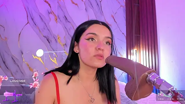 alicecute77 online show from May 2026 02:26:01 AM