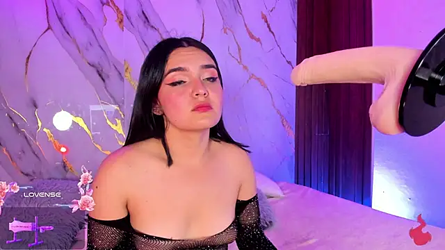 alicecute77 online show from February 2026 02:29:02 AM