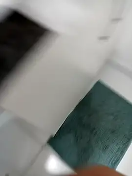 Snapshot of comobucetinhas chatting on October 2025 06:42:01 PM comobucetinhas online show from October 2025 06:42:01 PM