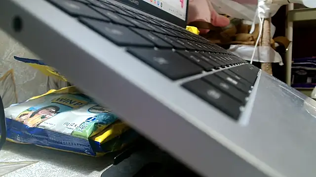 Snapshot of HelenaM chatting on June 2026 12:41:02 AM HelenaM online show from June 2026 12:41:02 AM
