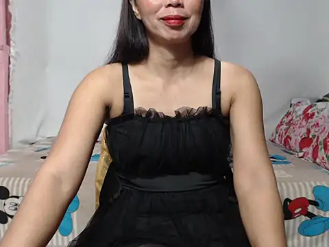 Snapshot of HelenaM chatting on October 2025 11:38:02 PM HelenaM online show from October 2025 11:38:02 PM